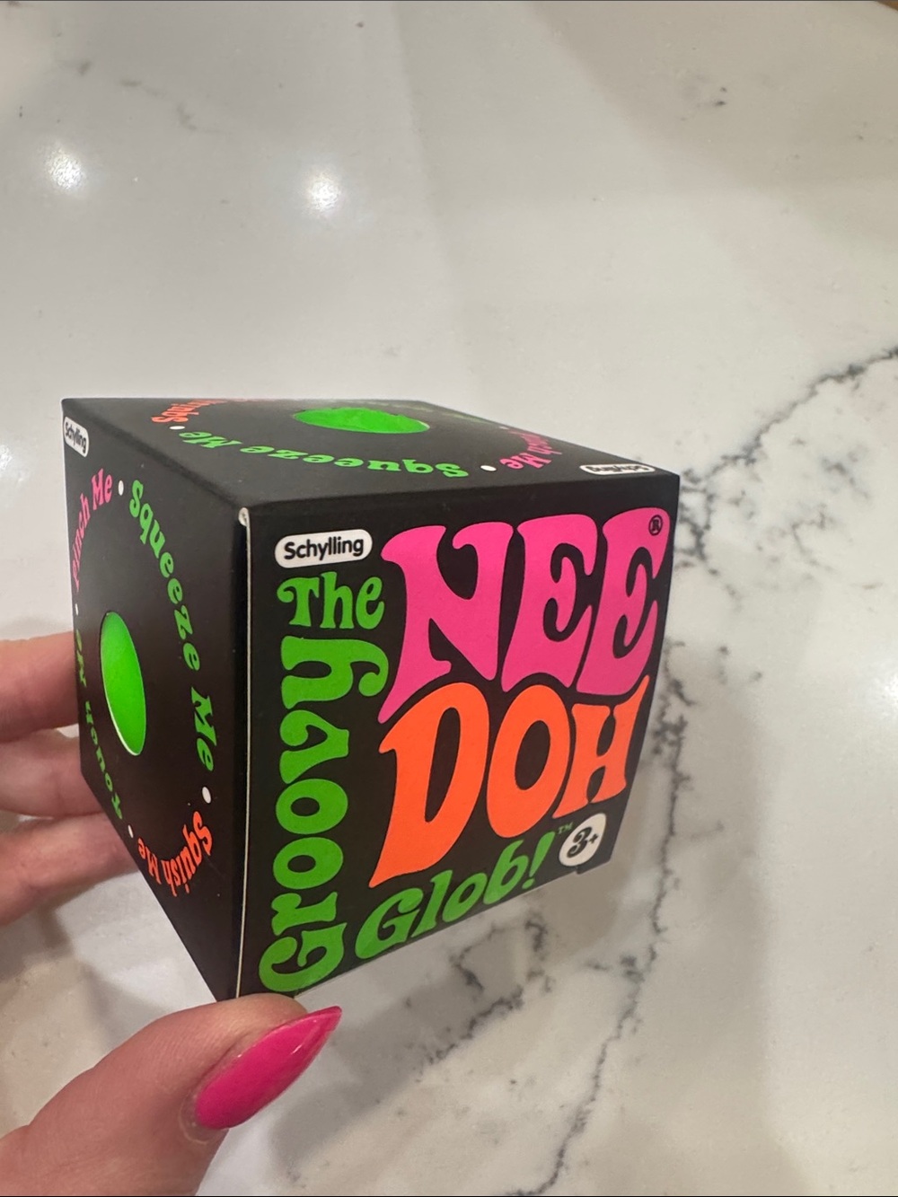 Schylling The NeeDoh Groovy Glob! Neon Green